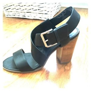 Black Wooden Block Heels - nwot
